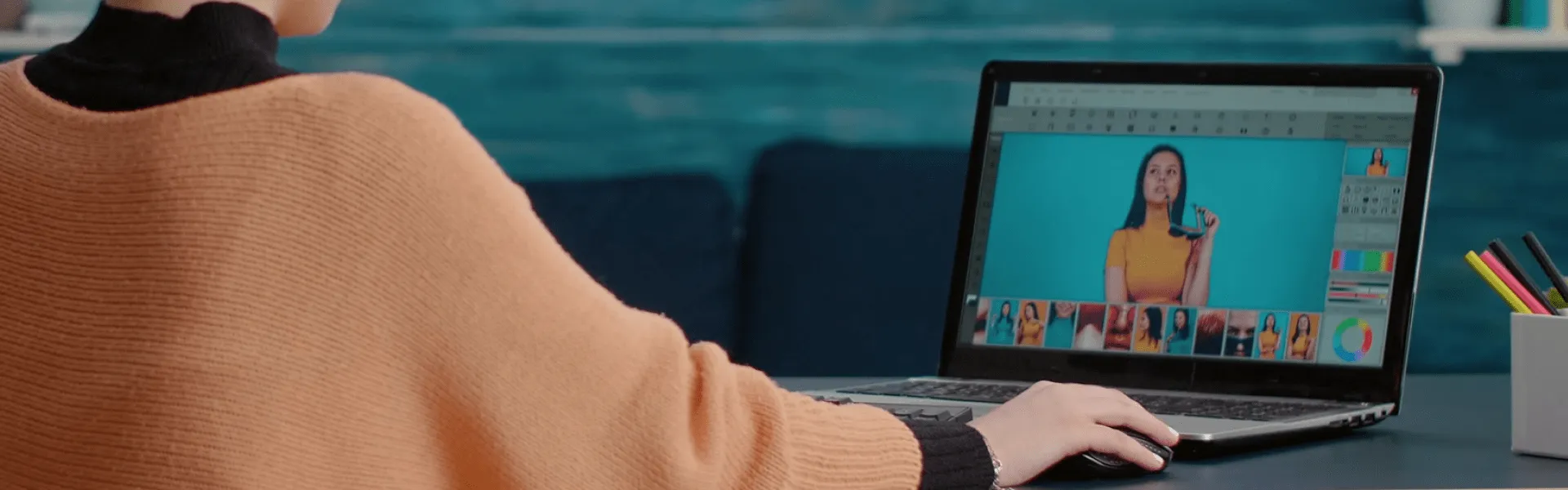 グラフィックデザイナー1